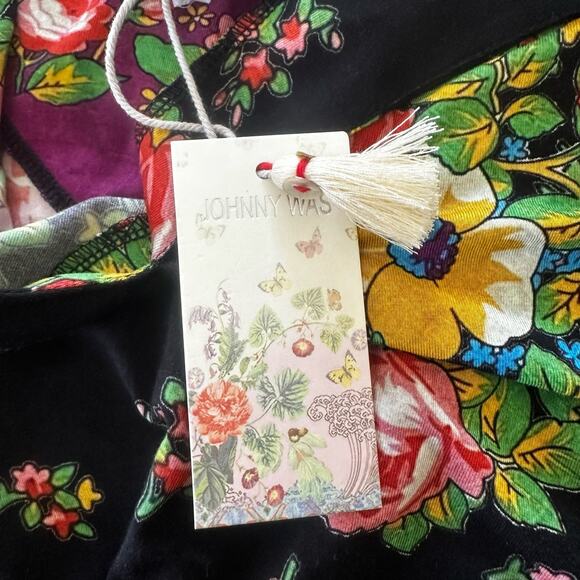 JOHNNY WAS Top Womens XS Black Floral Spark Dolman Stretch Jersey Bohemian - Picture 8 of 10